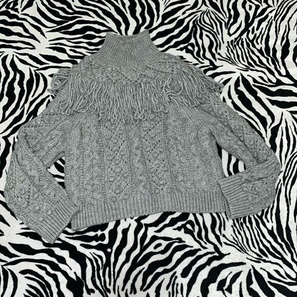 Zara long sleeve chunky cable knit turtle neck fringe grey cropped sweater - Picture 4 of 12